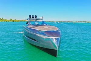 Tecnomar 55 - Bow Profile