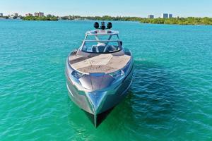 Tecnomar 55 - Bow Profile