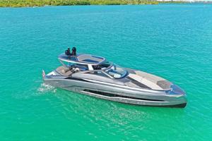 Tecnomar 55 - Exterior Profile