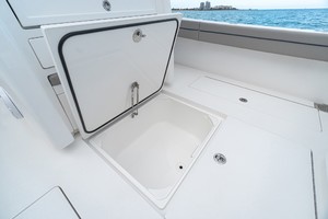 Valhalla 33 - Aft Storage