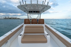 Valhalla 37 - Aft Seating