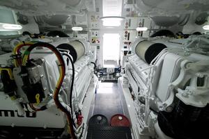 Viking 58 - Engine Room