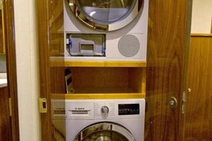 Viking 58 - Laundry Center