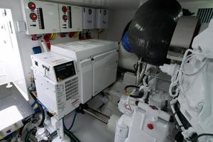 Viking 58 - Engine Room