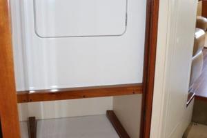 Viking 55 - Jezebel - Laundry