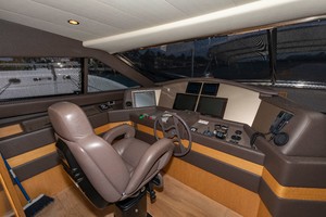 Helm Station