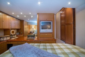 Ocean 57 - Cash Flow - Master Stateroom