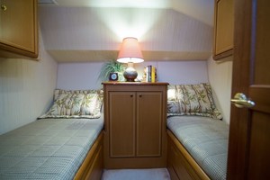 Ocean 57 - Cash Flow - Guest Cabin Port