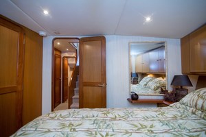 Ocean 57 - Cash Flow - Forward Stateroom