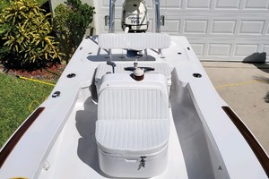 Enviboats Skiff 17 - Bow Seating