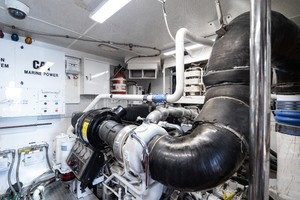 Lazzara 84 - La Balsita - Engine Room