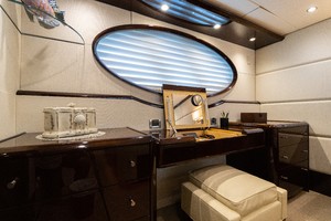 Lazzara 84 - La Balsita - Master Stateroom