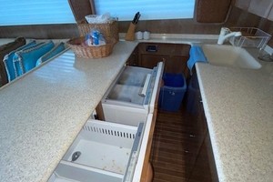 Viking 48 - La Don Goyo - galley