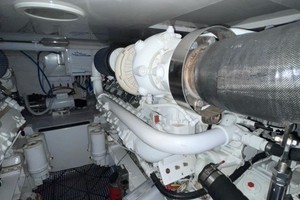 Viking 48 - La Don Goyo - Engine Room