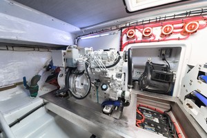 Knowles 37 - Ma Sheila - Engine Room
