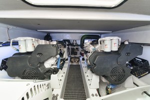 Knowles 37 - Ma Sheila - Engine Room