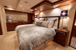 Hatteras 72 - Taz - Master Stateroom