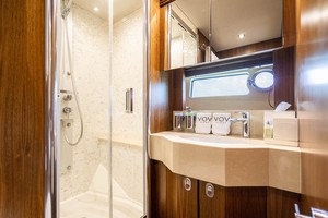Sunseeker 75 - Vov - Head