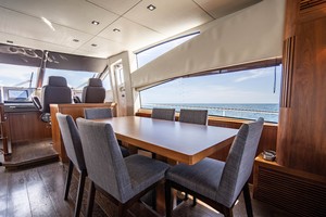 Sunseeker 75 - Vov - Dining
