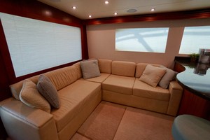 Hatteras 54 - Get Serious - Salon