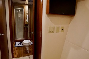 Hatteras 54 - Get Serious - Master Head