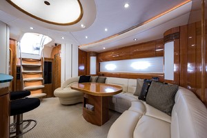 Princess Viking Sport Crusier 65 - Small Change - Salon