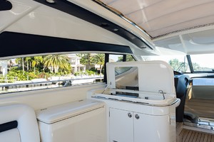 Princess Viking Sport Crusier 65 - Small Change - Bridge Deck