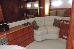 Princess Viking Sport Crusier 65 - Small Change - Master Stateroom
