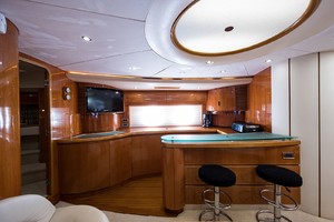 Princess Viking Sport Crusier 65 - Small Change - Galley