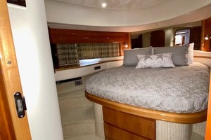 Princess Viking Sport Crusier 65 - Small Change - Forward Stateroom