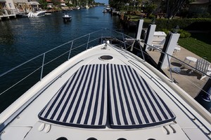 Princess Viking Sport Crusier 65 - Small Change - Bow