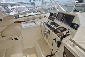 Marlow 53 - Upper Helm