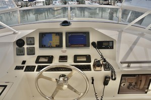 Marlow 53 - Upper Helm
