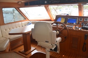 Marlow 53 - Wheelhouse