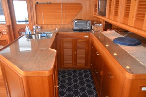Marlow 53 - Galley