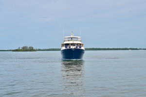 Marlow 53 - Exterior Profile