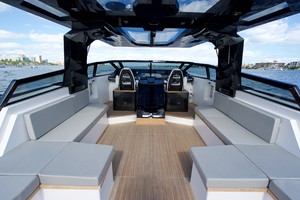 Ocean 55 - Helm