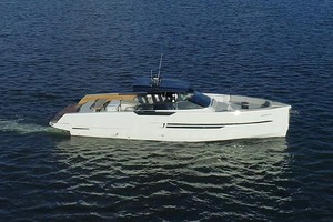 Ocean 55 - Exterior Profile