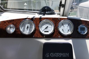 Pursuit 28 - Wired Up - Helm Electronics