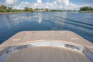 Lazzara 106 - Passion - Swim Platform