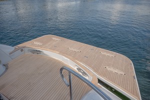 Lazzara 106 - Passion - Swim Platform