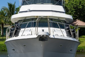 Hatteras 70 - Gypsy Rose - Bow Profile