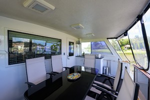 Hatteras 70 - Gypsy Rose - Aft Deck