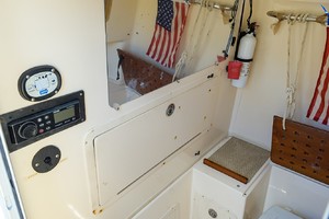 Grady-White 30 - Head