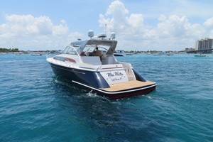 Chris-Craft 43 - Miss Mattie - Exterior