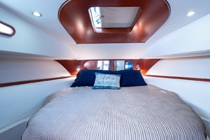 Chris-Craft 43 - Miss Mattie -Master Stateroom