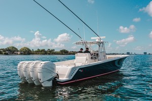 SeaVee 39 - Mercury Engines