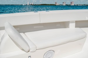 SeaVee 39 - Lounge pad