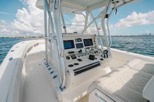 SeaVee 39 - Helm