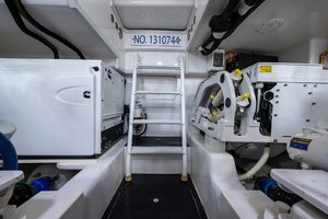 Viking 44 - Darlin Marlin - Engine Room